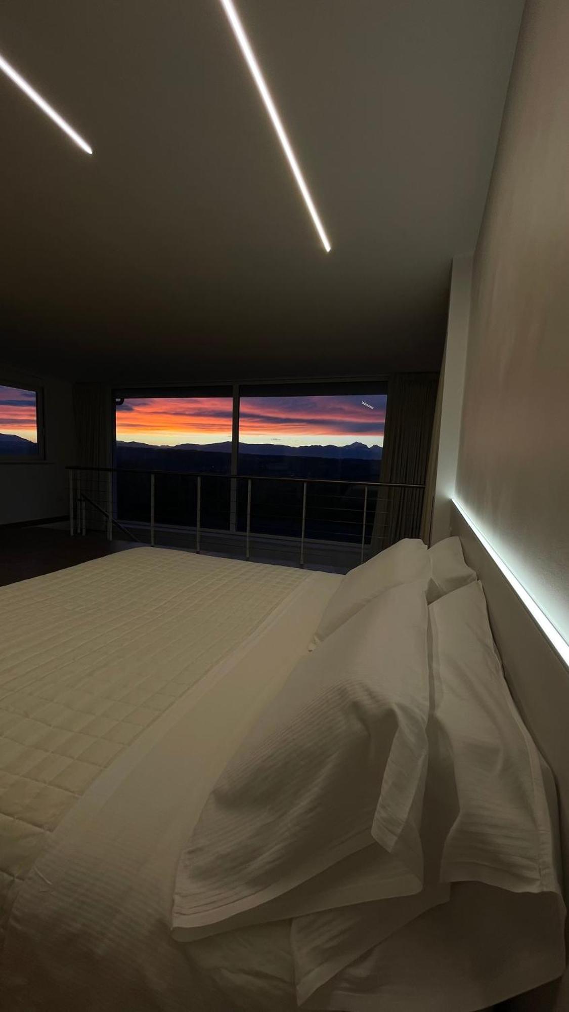 La Dependance Luxury Rooms フランカヴィッラ・アル・マーレ エクステリア 写真
